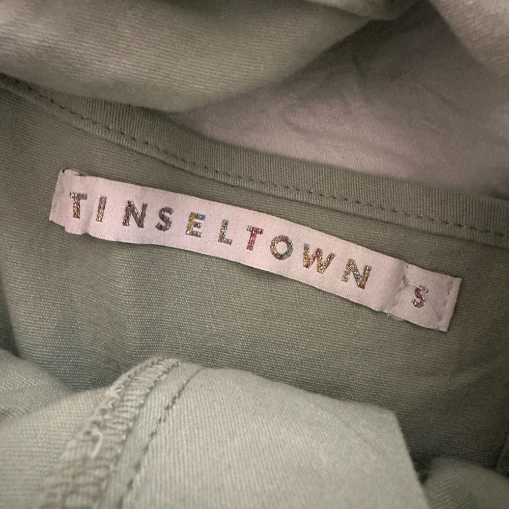 Tinseltown Ruffled Romper - Picture 4 of 5